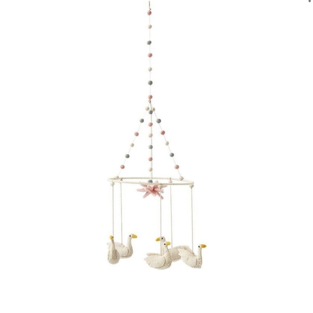 PEHR Swan Lake Mobile